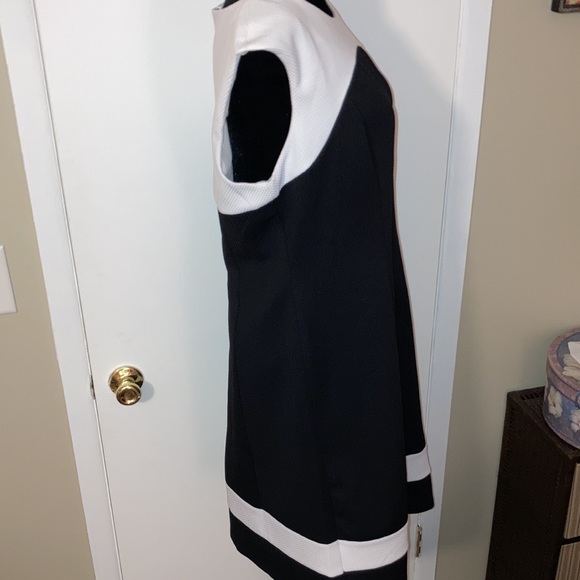 Black and cream dress - Picture 3 of 4